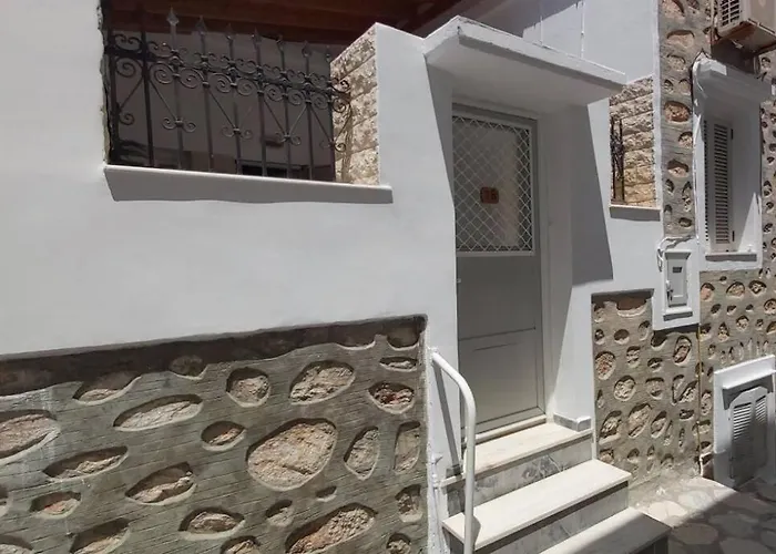 Syros Stone Yard House