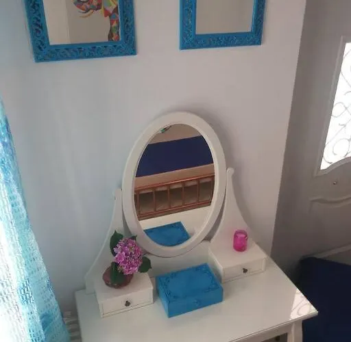 Tatil Evi Syros Stone Yard House